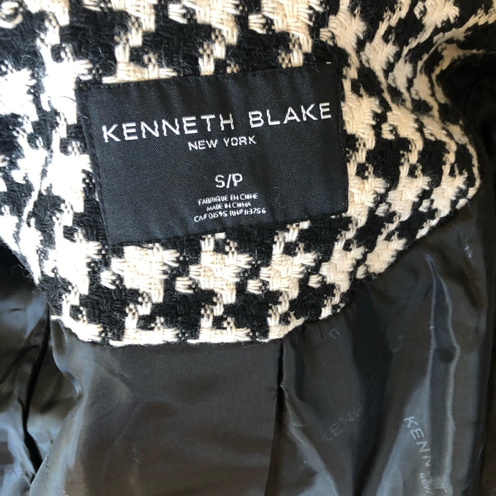 Kenneth Blake | S - Picture 4 of 4
